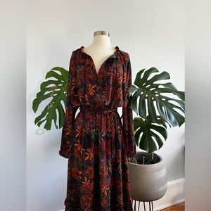 H&M FLORAL MAXI DRESS W/ BELT INCLUDED